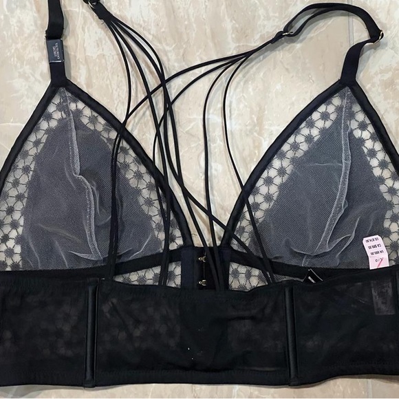 Victoria’s Secret Satin Lace Bralette Front Closure+Tanga Party Set Black/Cream. - Picture 5 of 10